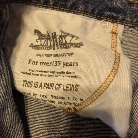 Levis 505 36x30 Mens Denim Jeans EUC Levi Strauss - Picture 7 of 8